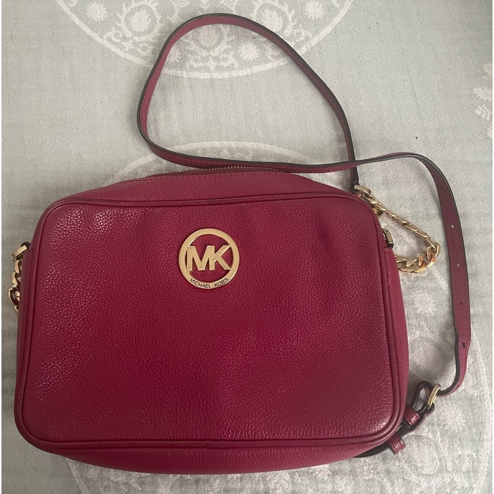 Micheal Kors Crossbody